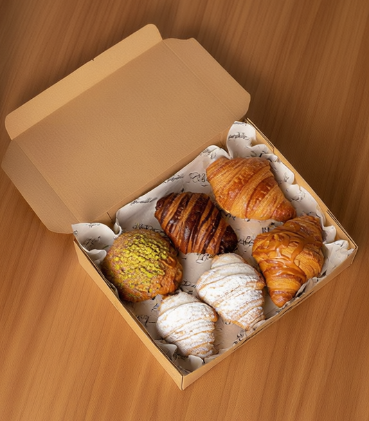6 Croissants Share Box 🥐